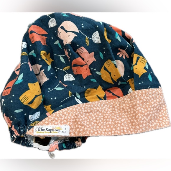 Kim Kaps Ladies Surgical Cap  Elastic and Adjustable Animal Print Fox - Picture 1 of 3